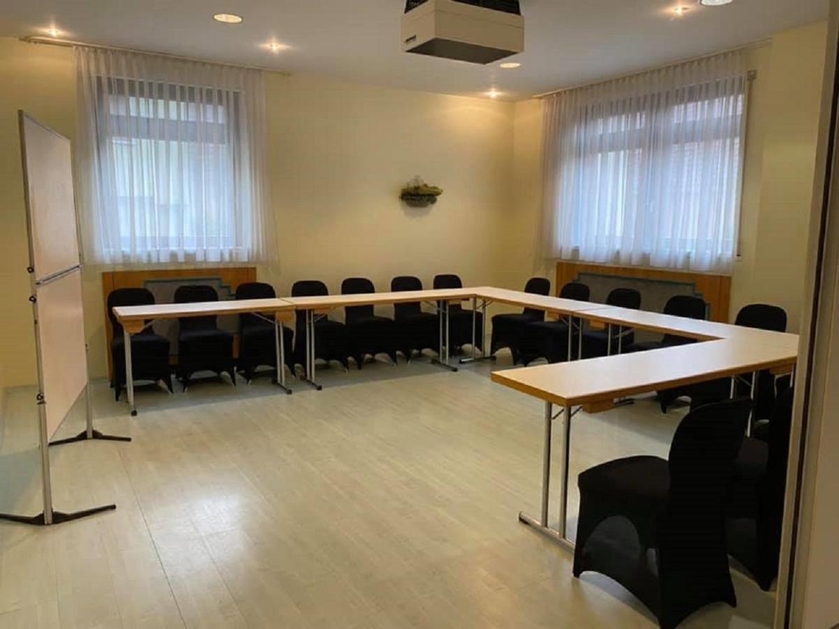 Lilton Hotel Stuttgart-Zuffenhausen Экстерьер фото