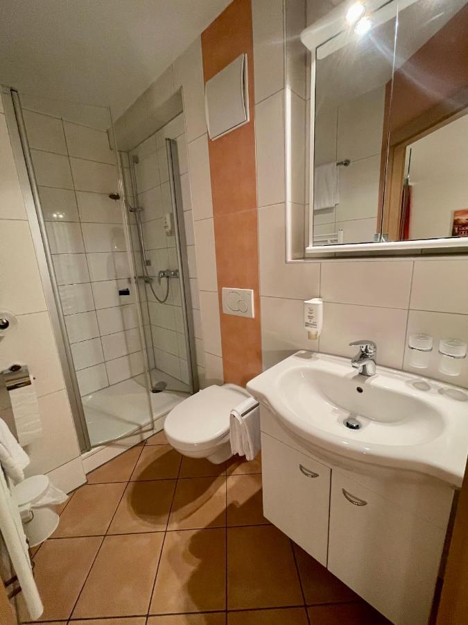 Lilton Hotel Stuttgart-Zuffenhausen Экстерьер фото